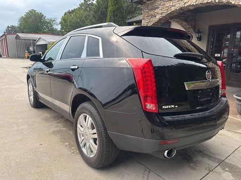 Used 2015 Cadillac SRX Luxury w/ Driver Awareness Package AWD/4WD image 4