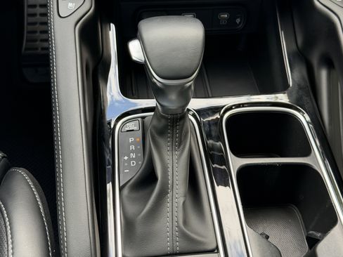 Used 2024 Kia Telluride SX Prestige image 30