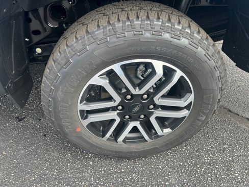 New 2025 Ford Ranger Lariat image 9