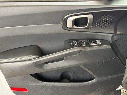 Used 2024 Kia Sorento S w/ Panoramic Sunroof Package