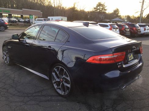 Used 2018 Jaguar XE R-Sport image 7