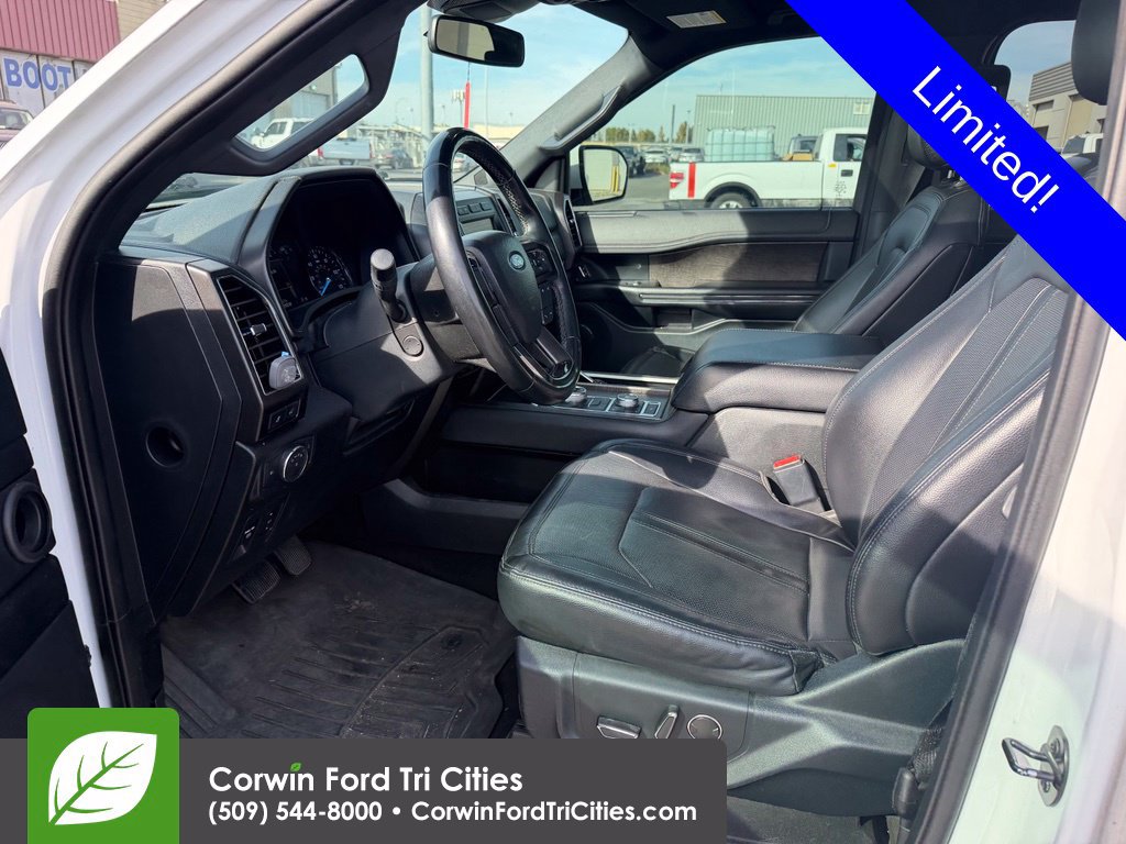 Used 2021 Ford Expedition Limited AWD/4WD image 2