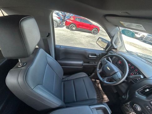 Used 2024 Chevrolet Silverado 1500 W/T w/ WT Value Package image 23