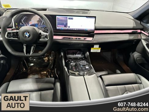 New 2027 BMW 540i xDrive w/ Executive Package AWD/4WD image 7