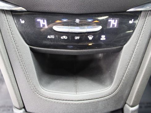 Certified 2022 Cadillac XT5 Premium Luxury image 33