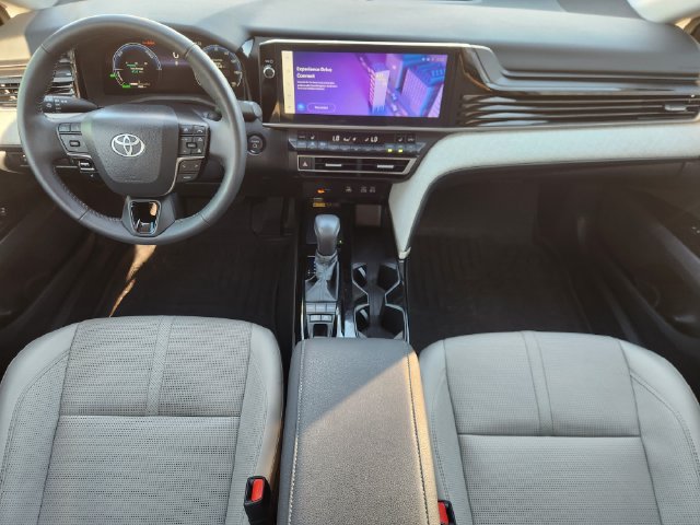 Certified 2026 Toyota Camry XLE FWD image 25