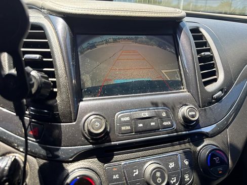 Used 2017 Chevrolet Impala Premier FWD image 8