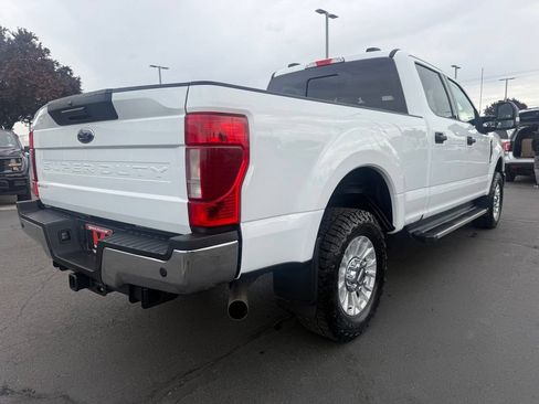 Used 2022 Ford F250 XLT w/ XLT Value Package AWD/4WD image 6