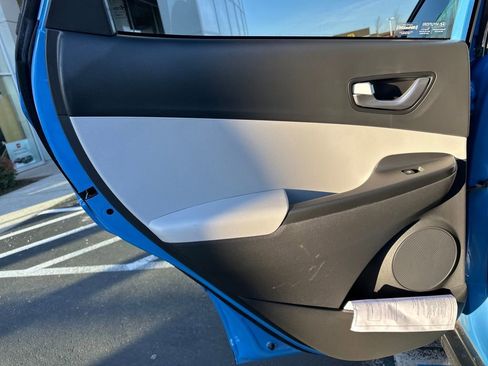 Used 2022 Hyundai Kona SEL w/ Convenience Package image 13