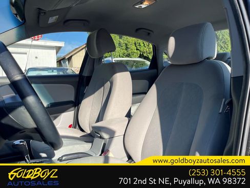 Used 2010 Hyundai Elantra SE FWD image 20