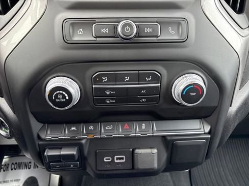 Used 2023 GMC Sierra 1500 Pro w/ Graphite Edition image 18