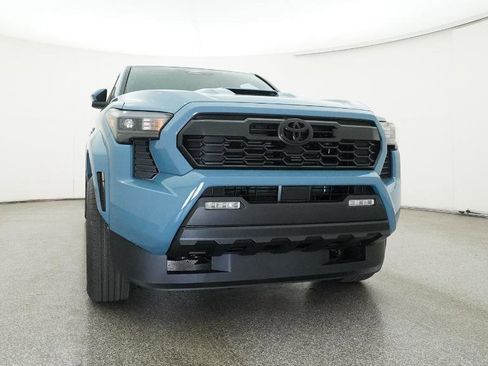 New 2026 Toyota Tacoma TRD Sport image 32