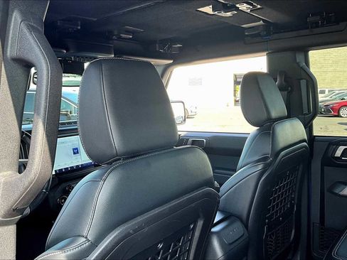 Used 2021 Ford Bronco First Edition image 12