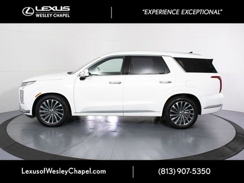 Used 2023 Hyundai Palisade Calligraphy AWD/4WD image 10