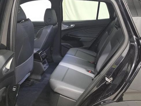 Used 2023 Volkswagen ID.4 Pro S image 13