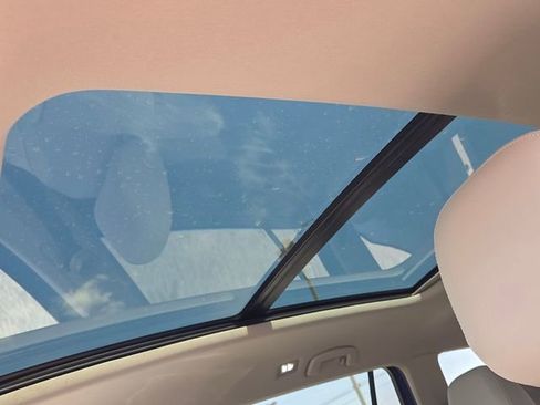 New 2026 Volkswagen Atlas SE image 19