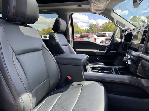 New 2026 Ford F350 Lariat w/ Lariat Ultimate Package image 27