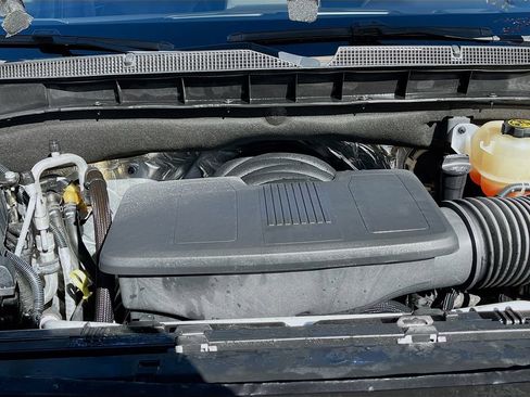Used 2021 Chevrolet Tahoe RST AWD/4WD image 32