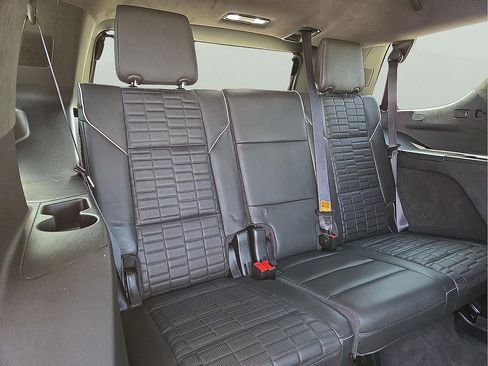 Used 2024 Cadillac Escalade Sport Platinum w/ LPO, ONYX Package AWD/4WD image 11
