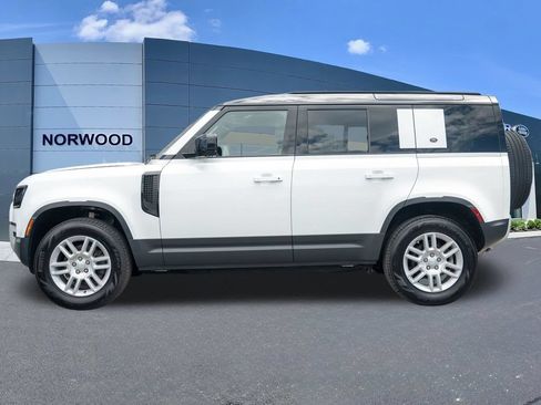 Used 2023 Land Rover Defender 110 S AWD/4WD image 7