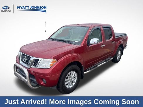 Used 2017 Nissan Frontier SV image 1