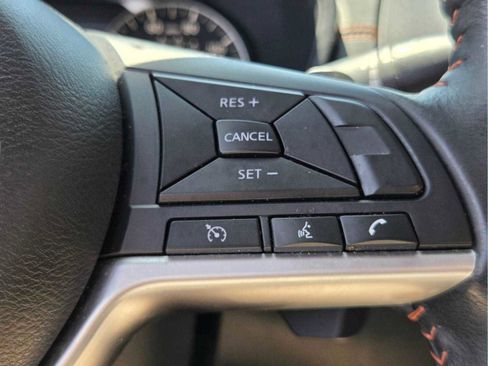 Used 2022 Nissan Altima 2.5 SR AWD/4WD image 29