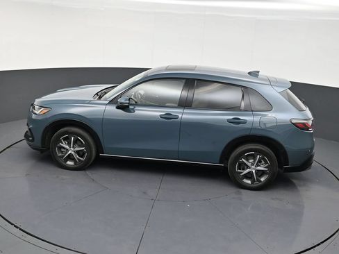 Used 2023 Honda HR-V EX-L image 10