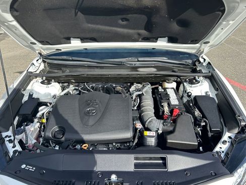 Used 2024 Toyota Camry XSE w/ Navigation Package FWD image 19