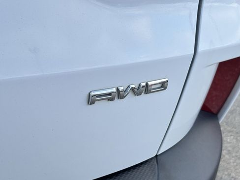 Used 2020 Ford Escape SE image 15