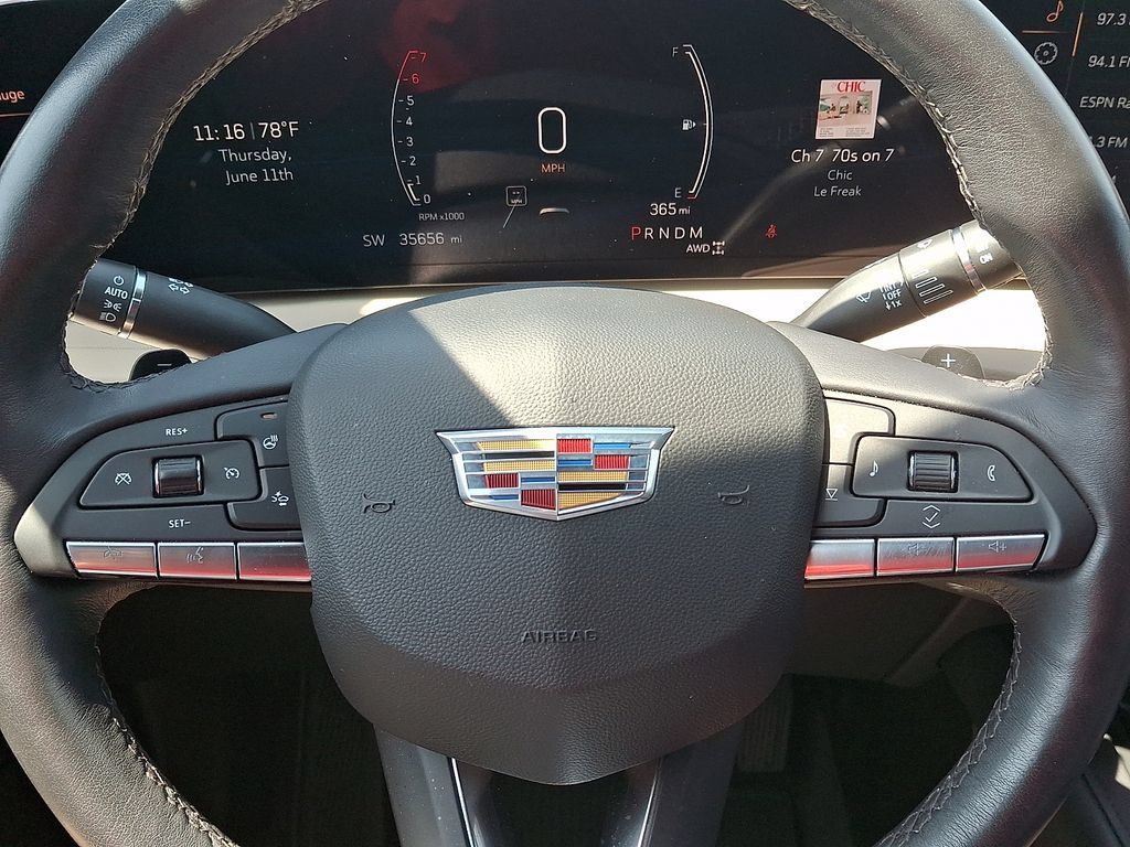 Used 2024 Cadillac XT4 Luxury w/ Cold Weather Package AWD/4WD image 20