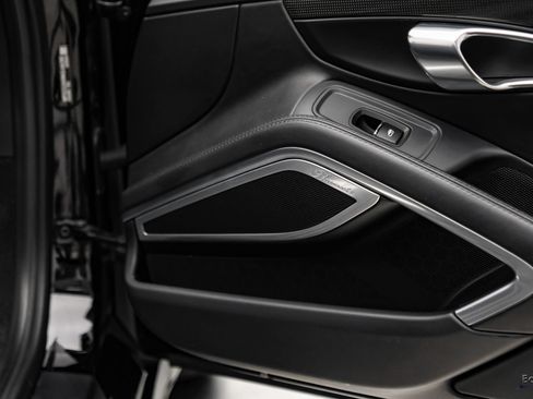 Used 2019 Porsche 911 Turbo S AWD/4WD image 97