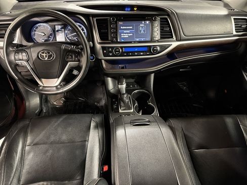 Used 2014 Toyota Highlander Limited image 15
