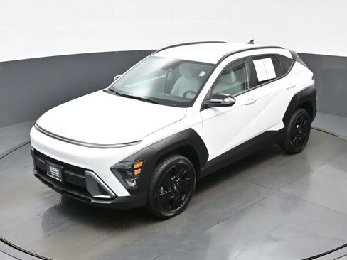 Certified 2026 Hyundai Kona SEL Sport AWD/4WD image 33