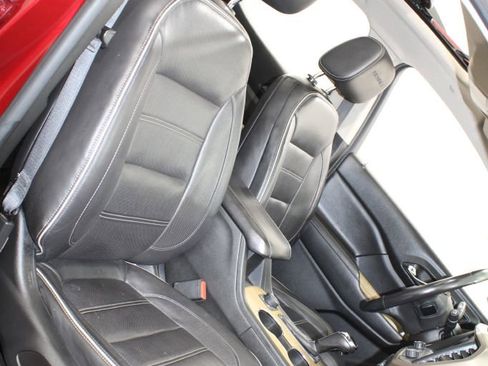 Used 2017 GMC Acadia Denali w/ Technology Package AWD/4WD image 28