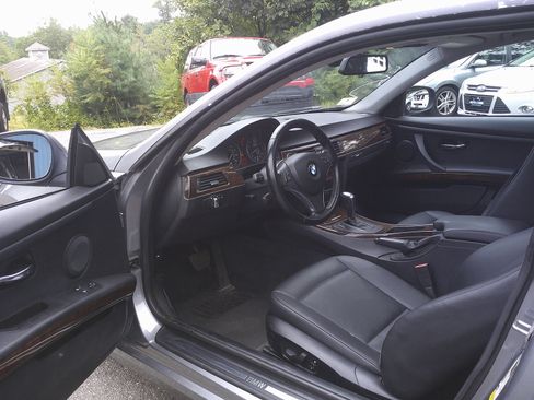 Used 2013 BMW 328i xDrive Coupe image 8