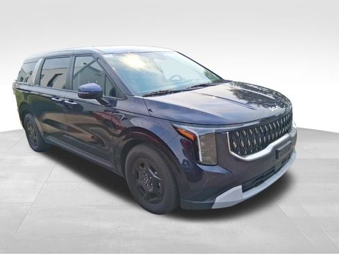 Certified 2026 Kia Carnival FWD image 18