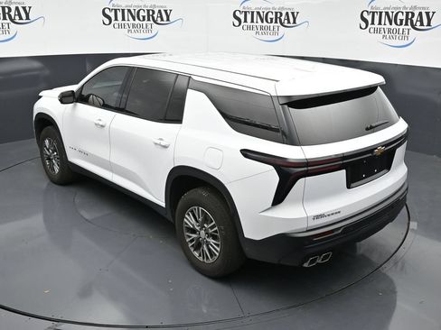 Certified 2024 Chevrolet Traverse LS FWD image 22