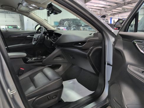Used 2023 Buick Envision Essence AWD/4WD image 12