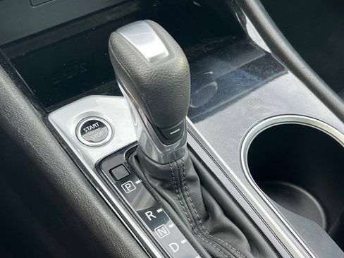 Used 2024 Nissan Altima 2.5 SV FWD image 29