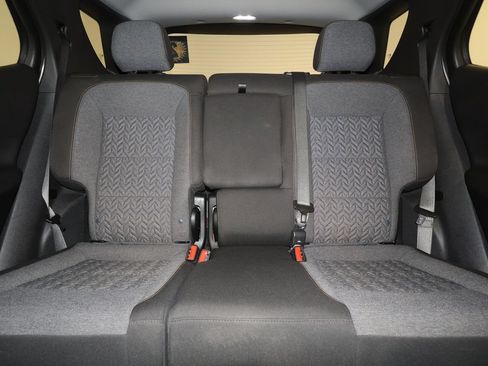 Used 2024 Chevrolet Equinox LT FWD image 30