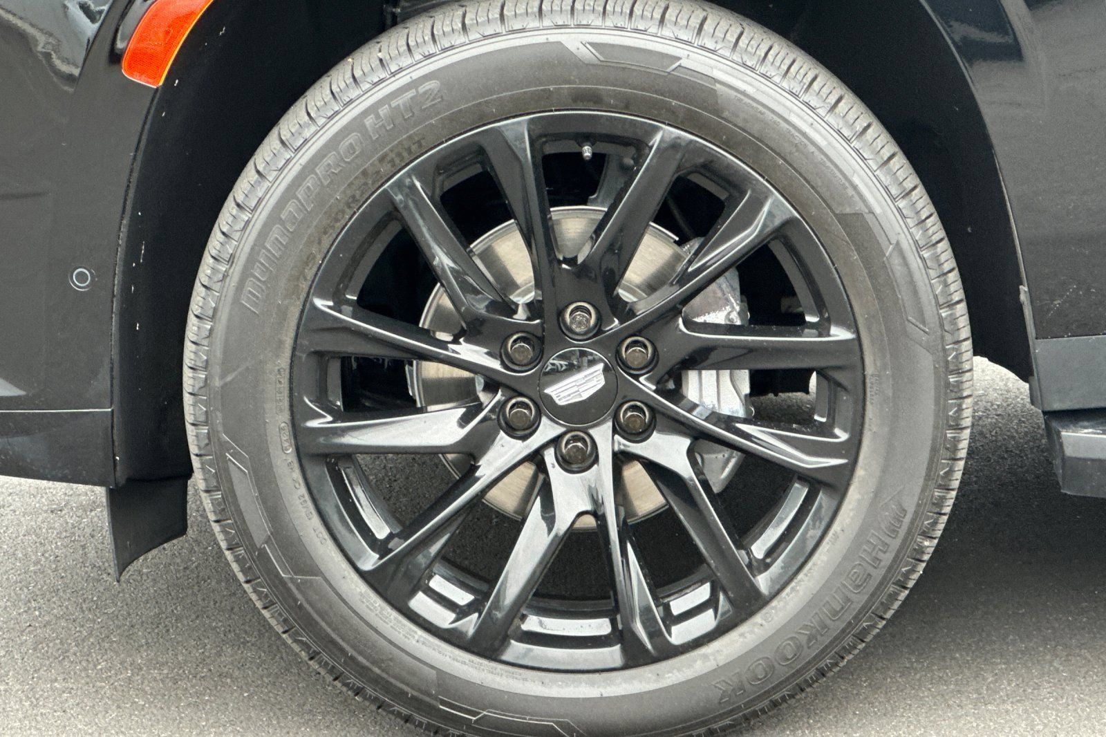 Certified 2023 Cadillac Escalade ESV Sport w/ LPO, ONYX Package AWD/4WD image 43
