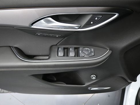 New 2025 Buick Envision Sport Touring image 13