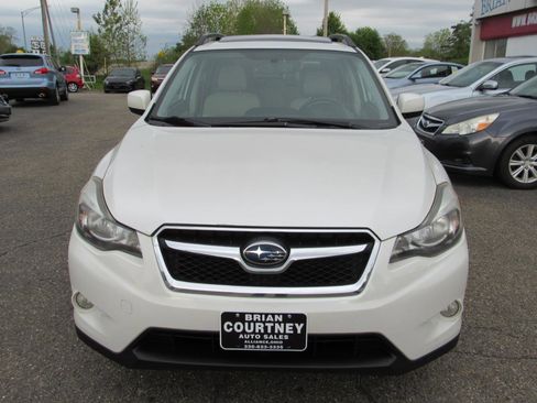 Used 2013 Subaru Crosstrek 2.0i Premium w/ Popular Pkg 2 AWD/4WD image 3
