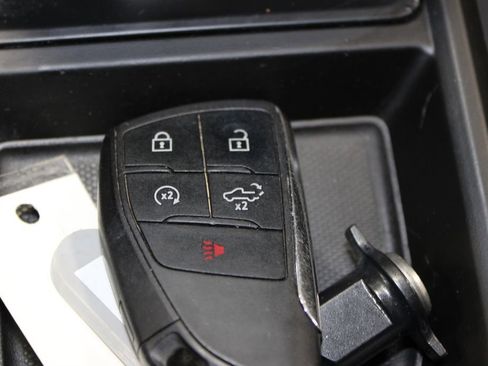 Used 2023 Chevrolet Silverado 1500 LTZ AWD/4WD image 66