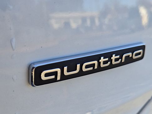 Used 2023 Audi Q3 2.0T Premium Plus w/ Premium Plus Package image 10