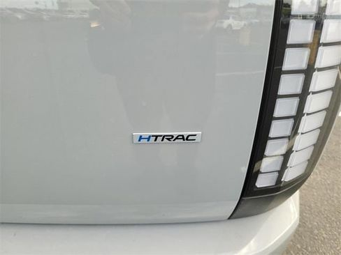 New 2026 Hyundai Ioniq 9 SE image 24