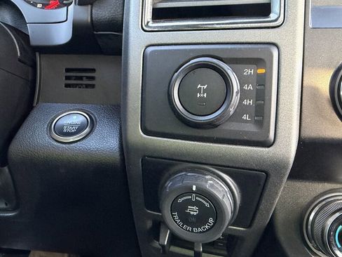 Used 2019 Ford F150 Raptor w/ Equipment Group 802A Luxury AWD/4WD image 48