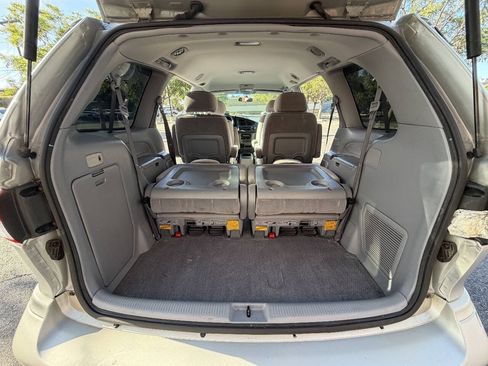 Used 2002 Toyota Sienna XLE FWD image 14