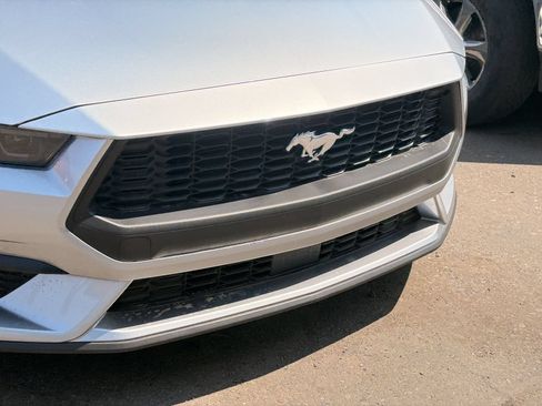 Used 2026 Ford Mustang Premium RWD image 4
