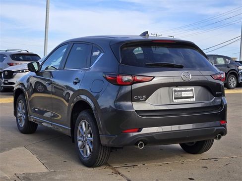 New 2025 MAZDA CX-5 AWD 2.5 S w/ Select Package image 4